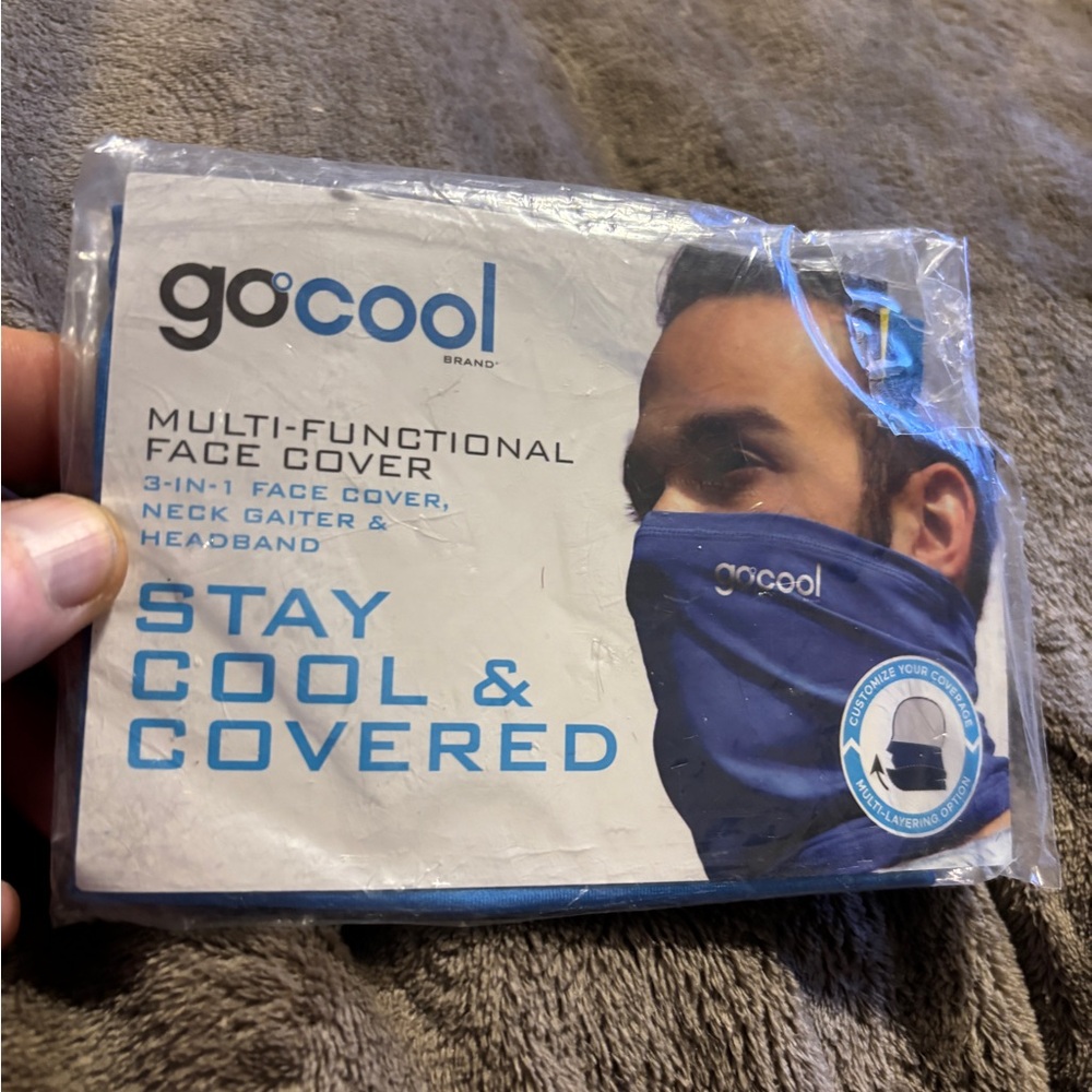 GoCool Multi-Functional Face Cover in Blue 3-1 face cover Unisex . New
